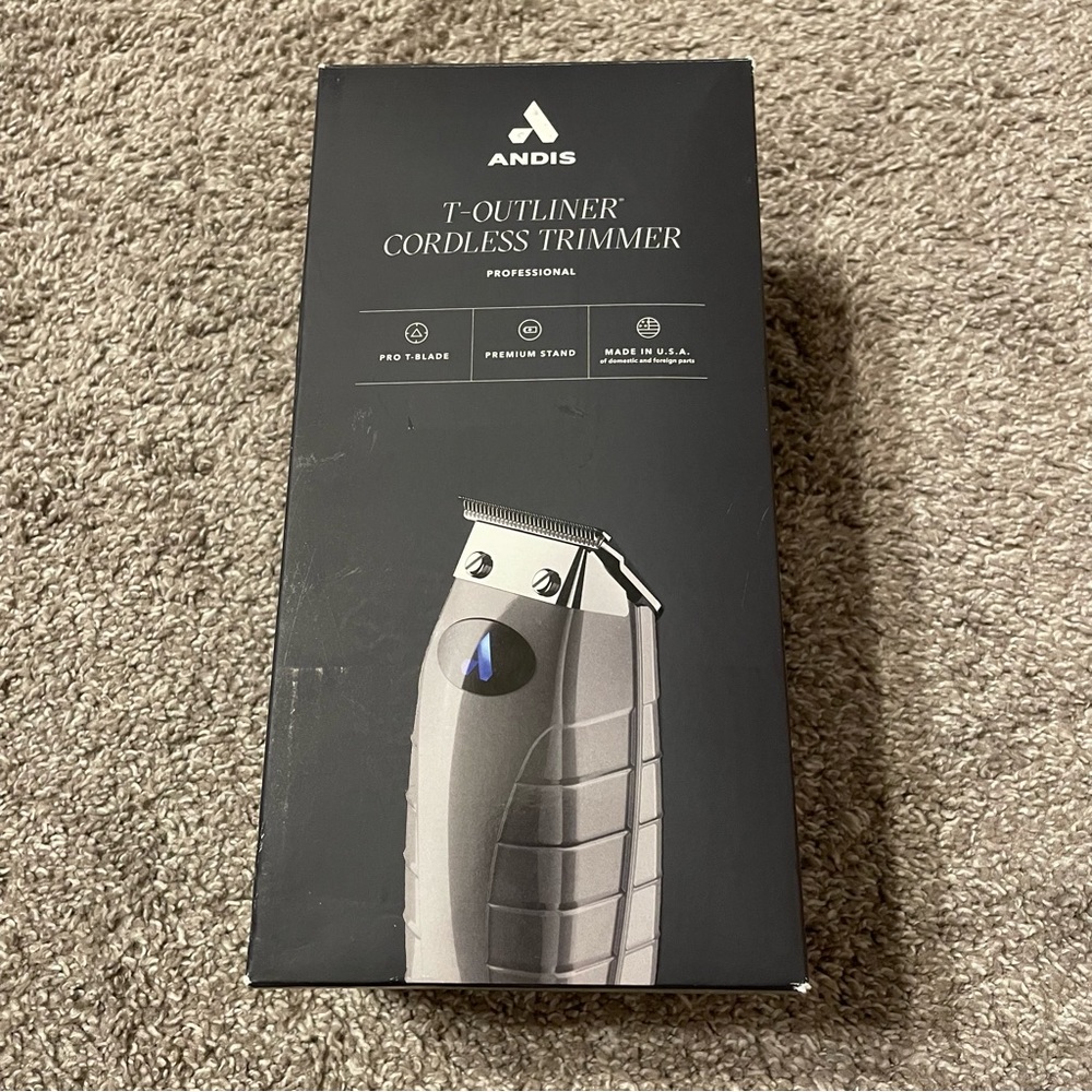 Andis T-Outliner Professional Cordless Trimmer with Charging Stand